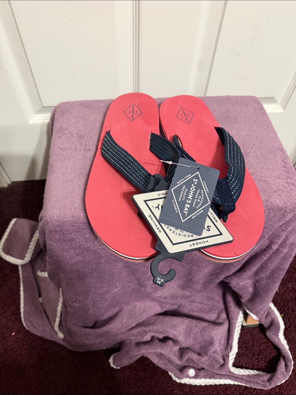 Saltwater Red Flip Flops with Navy Straps